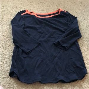 Gap shirt